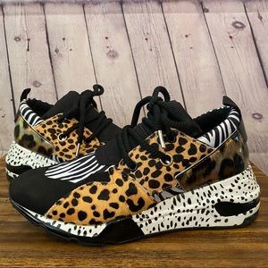 Steve Madden Women's Cliff Tan Leopard Animal Print Cow Hair Sneakers - Size 8